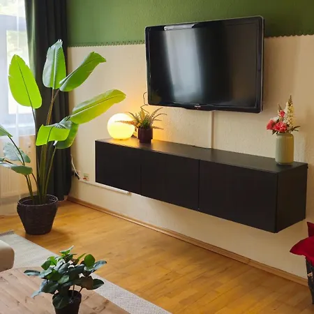 Stilvolles Design In Gohlis Mit Wlan,netflix, Waschmaschine Appartement *
